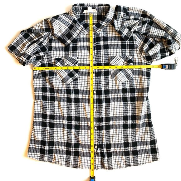 Lovestitch Pearl Snap Buttons Plaid Print Long Sleeve Button-Down Shirt - Picture 2 of 6